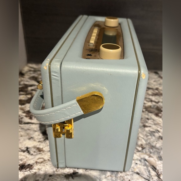 Roberts R300 Radio - Picture 7 of 8